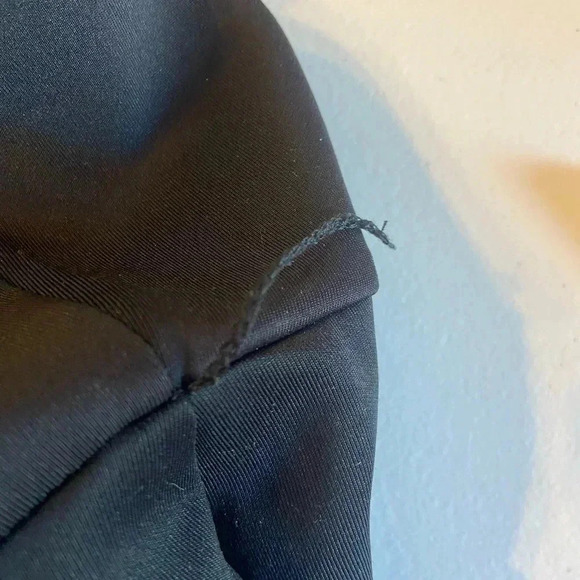 Elie Tahari Dress City Scape Buildings New York Black White Size 4 Fit & Flare - Picture 8 of 11